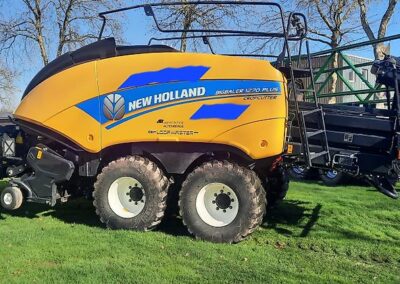New Holland BB 1270 Plus